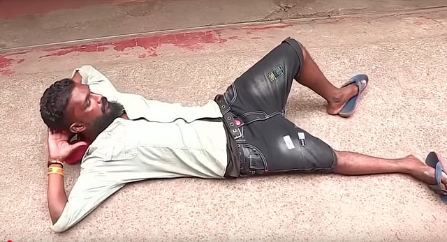 Dramatic scenes in front of the Thrikkakara police station