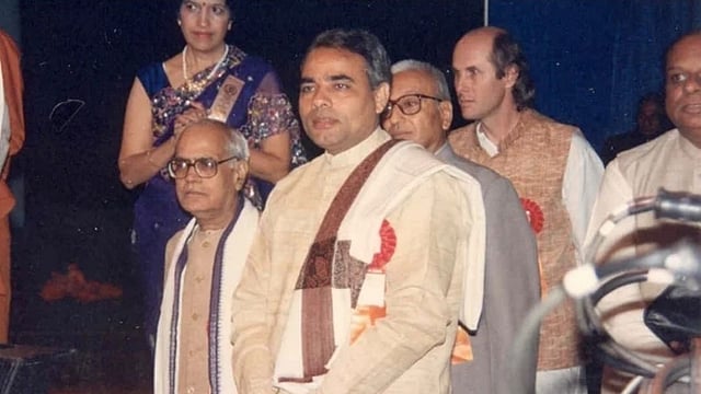 ഗുജറാത്തിലെ മെഹ്സാനയില് 1950 സെപ്തംബര് 17 നാണ് മോദിയുടെ ജനനം.