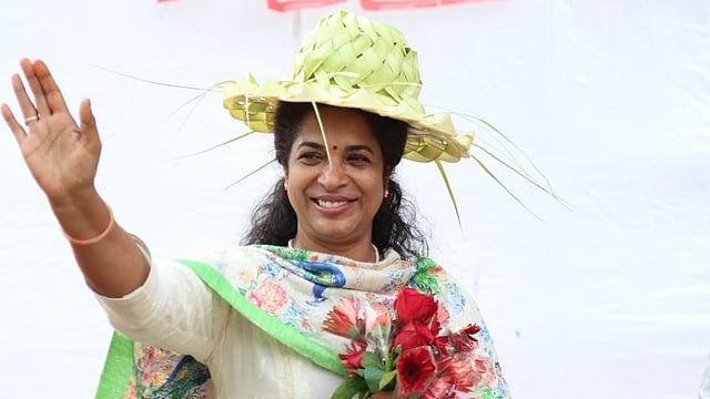 അപവാദ പ്രചാരണം: ഷൈനിന്റെ പരാതിയിൽ കേസെടുത്ത് പൊലീസ്; ദിനപ്പത്രത്തിനെതിരെയും കേസ്