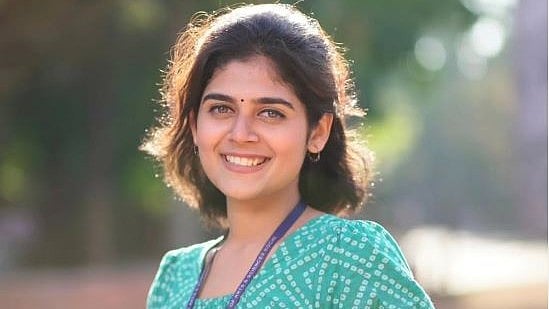 ആ വെള്ളാരം കണ്ണുകള്‍ക്ക് പിന്നിലെ ശാസ്ത്രം!