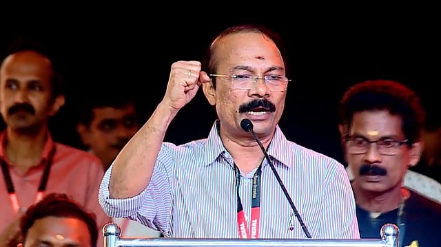 പിഎസ് പ്രശാന്ത് ദേവസ്വം പ്രസിഡന്റ് സ്ഥാനത്ത് തുടരും; കാലാവധി നീട്ടി നല്കാന് സിപിഎം ധാരണ
