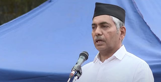 ആര്‍എസ്എസ് വേഷത്തില്‍  മുന്‍ ഡിജിപി ജേക്കബ് തോമസ്