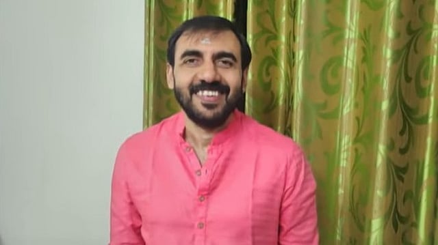 'ഒരു പെണ്കുട്ടിയുടെ വിവാഹം നടത്തണം', ബാക്കി വന്ന സ്വര്ണം ഉപയോഗിക്കാന് അനുമതി തേടി ഉണ്ണികൃഷ്ണന് പോറ്റി; ഞെട്ടിക്കുന്ന വിവരങ്ങള്