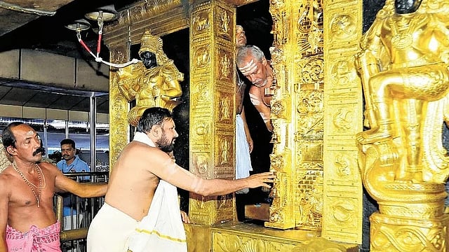 ശബരിമല സ്വര്ണക്കൊള്ള; മുന് തിരുവാഭരണം കമ്മീഷണര് അറസ്റ്റില്