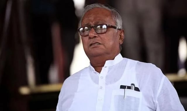 'രാത്രികാലങ്ങളില്‍ സ്ത്രീകള്‍ പുറത്തിറങ്ങരുത്; പൊലീസിന് എല്ലായിടത്തും സുരക്ഷ ഒരുക്കാന്‍ ആവില്ല'; മമതയ്ക്ക് പിന്നാലെ തൃണമൂല്‍ എംപിയും...