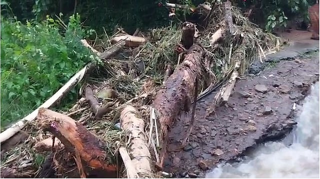Severe landslide in Kattappana, Idukki