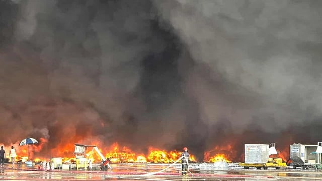 Major fire at Dhaka airport cargo zone disrupts flights