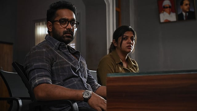 'ചവറ് പോലെ ട്വിസ്റ്റ്, എന്തുവാ ഈ ചെയ്ത് വച്ചിരിക്കുന്നത്'; ഒടിടി റിലീസിന് പിന്നാലെ ട്രോളുകളേറ്റു വാങ്ങി 'മിറാഷ്'