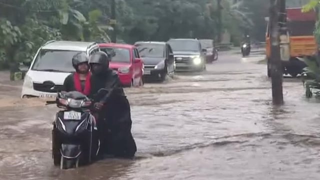 3 വടക്കൻ ജില്ലകളിൽ റെഡ് അലർട്ട്; സംസ്ഥാനത്ത് അതിതീവ്ര മഴ