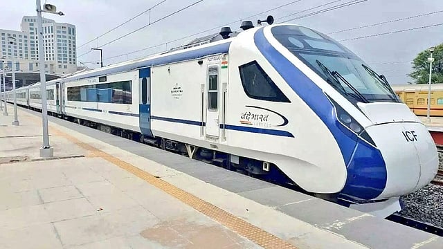 അപേക്ഷ നൽകാൻ സമയമായി; റെയിൽവേയിൽ 5810 ഒഴിവുകള്‍