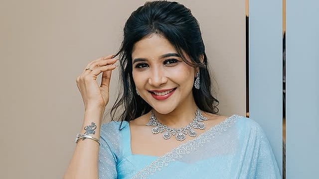 'കാസ്റ്റിങ് കൗച്ച് നേരിട്ടു, പലരും അനുചിതമായി സമീപിച്ചു'; തുറന്നു പറഞ്ഞ് നടി സാക്ഷി അഗർവാൾ
