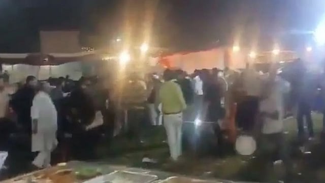 ചിക്കന് ഫ്രൈ വിളമ്പുന്നതിനെച്ചൊല്ലി തര്ക്കം; കല്യാണ വീട്ടില് കൂട്ടത്തല്ല്, വിഡിയോ
