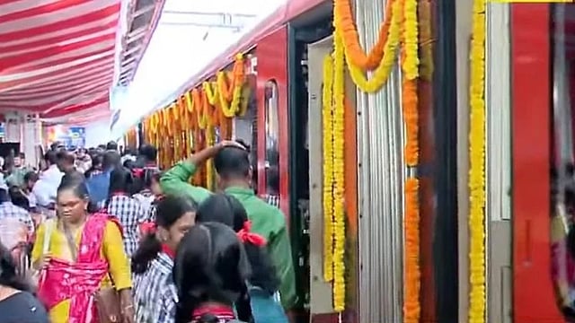 ernakulam-bangalore vande bharat express inauguration today