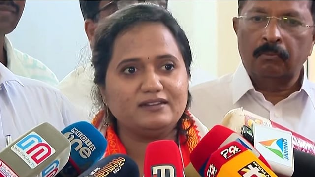 സിപിഐ വിട്ട ശ്രീനാദേവി കുഞ്ഞമ്മ കോൺഗ്രസ് സ്ഥാനാർത്ഥി