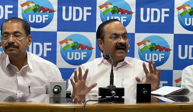'ഉമ്മന്ചാണ്ടി പമ്പയില് പോയിരുന്ന് ഏകോപനം നടത്തി; ഈ സര്ക്കാര് ഒരു ചുക്കും ചെയ്തില്ല, ശബരിമല സീസണ് മനഃപൂര്വം കുഴപ്പത്തിലാക്കി'