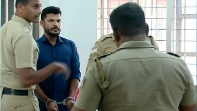 പങ്കാളിക്ക് ക്രൂരമര്ദനം; യുവമോര്ച്ച ജില്ലാ ജനറല് സെക്രട്ടറിയെ ബിജെപി പുറത്താക്കി