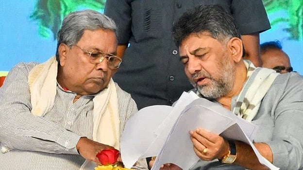 കര്ണാടക കോണ്ഗ്രസിലെ പ്രതിസന്ധി തുടരുന്നു, മുഖ്യമന്ത്രി കസേര വേണമെന്ന് ഡി കെ ശിവകുമാര്; സ്ഥാനമൊഴിയില്ലെന്ന് സിദ്ധരാമയ്യ