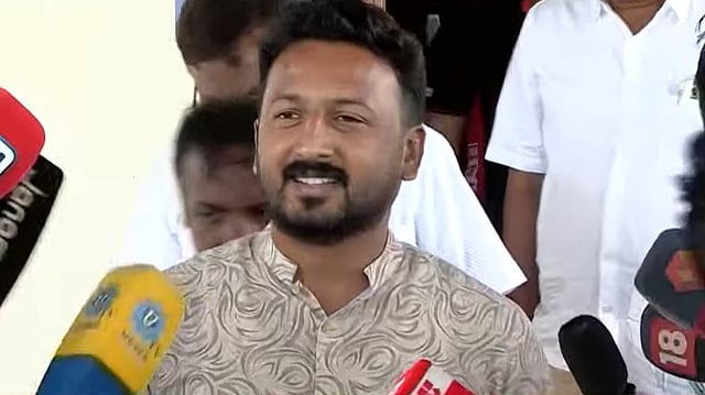 'ഭീഷണിപ്പെടുത്തി ഗർഭച്ഛിദ്രം നടത്തി, എതിർത്തപ്പോൾ ചീത്ത വിളിച്ചു, കൊല്ലുമെന്ന് പറഞ്ഞു'; രാഹുലിനെതിരെ മൊഴിയിൽ ഗുരുതര ആരോപണങ്ങൾ