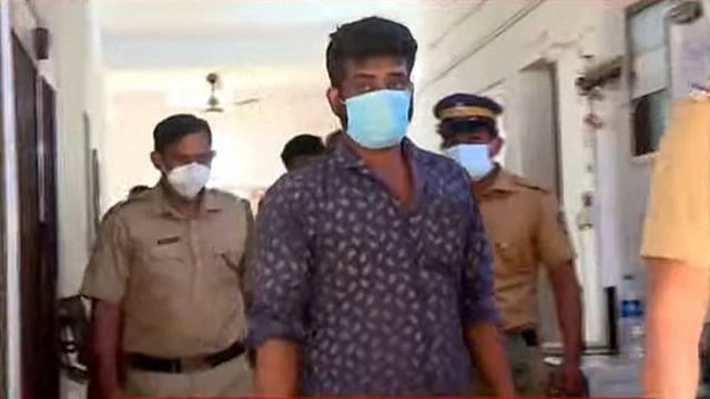 ഗര്ഭിണിയായ യുവതിയെ കൊന്നു കായലില് തള്ളിയ കേസ്: പ്രതി രജനിയുടെ ശിക്ഷാവിധി ഇന്ന്