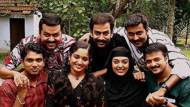 'ക്ലാസ്മേറ്റ്സ് സെറ്റില് ഒരുപാട് പ്രണയങ്ങളുണ്ടായിരുന്നു; ഷൂട്ടിംഗ് സമയത്ത് പൊറുതിമുട്ടിച്ചവരുണ്ട്, എന്നും ഇടിയായിരുന്നു'
