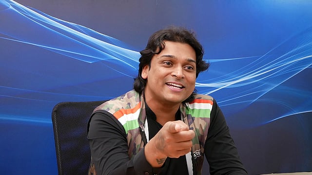 'കെഎസ്ആര്ടിസി ബസുകളില് പുരുഷന്മാര്ക്കും സൗജന്യ യാത്ര അനുവദിക്കണം, ബസ് തടയാനില്ല'