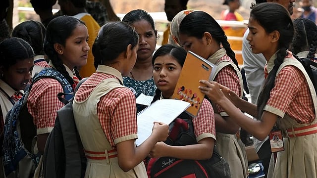 എസ് എസ് എൽ സി പരീക്ഷ; രജിസ്ട്രേഷൻ തീയതി നീട്ടി പരീക്ഷാ ഭവൻ
