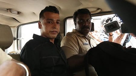 പള്സര് ബൈക്കുകളോട് പ്രിയം, സിനിമാക്കാര്ക്കിടയിലെ സുനിക്കുട്ടന്; പള്സര് സുനിയെന്ന കൊടും ക്രിമിനല്