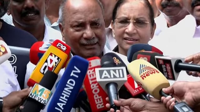 AK Antony