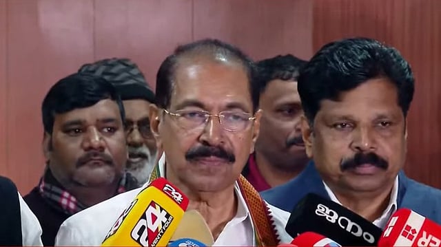 'അണികള്‍ നേടിത്തന്ന വിജയം'; ശബരിമല കൊള്ളയില്‍ കപ്പിത്താന്മാര്‍ ഇപ്പോഴും പിടിക്കപ്പെടാന്‍ ബാക്കി: സണ്ണി ജോസഫ്