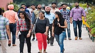 കേന്ദ്രീയ വിദ്യാലയ സംഗതനിൽ 2499 ഒഴിവുകൾ; അനധ്യാപകർക്കും അവസരം