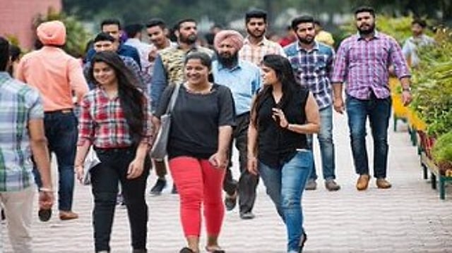 കേന്ദ്രീയ വിദ്യാലയ സംഗതനിൽ 2499 ഒഴിവുകൾ; അനധ്യാപകർക്കും അവസരം