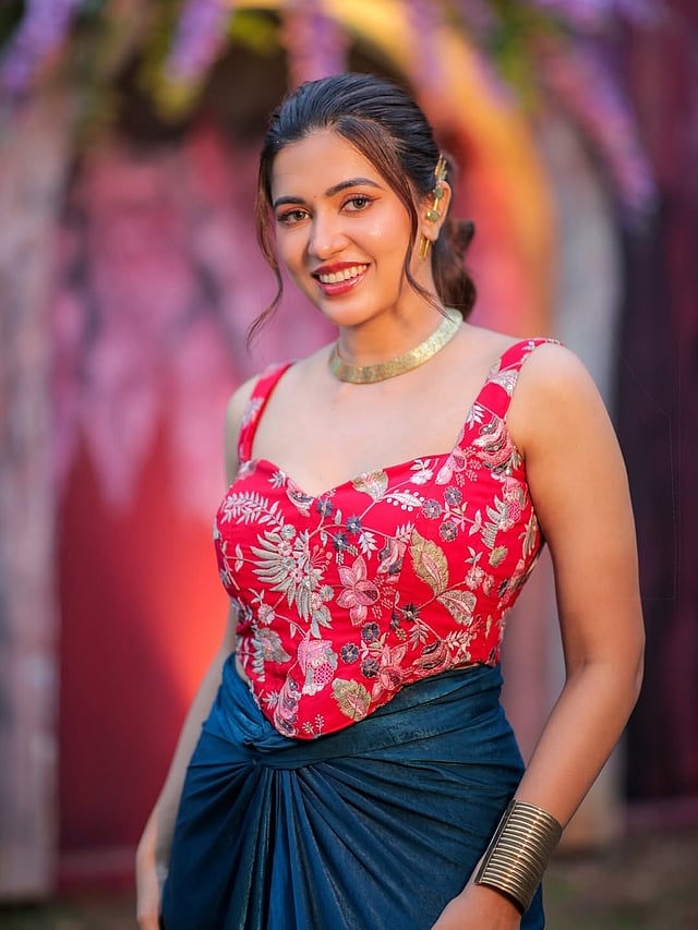 തമിഴിലും മലയാളത്തിലും സാന്നിധ്യം