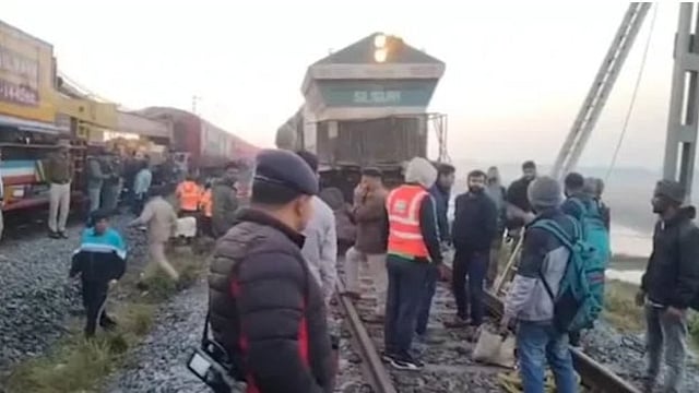 Rajdhani Express Derail