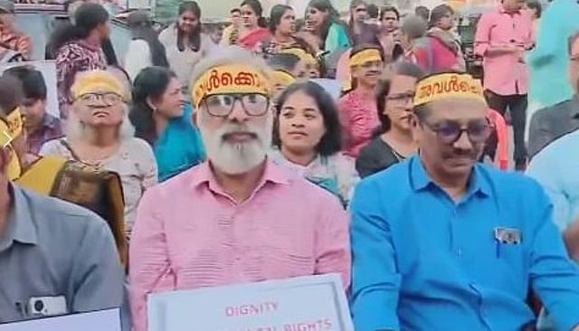 'സന്തോഷം, സമയവും പ്രായവും മറന്ന് നിങ്ങളെല്ലാവരും ഇവിടെ നില്ക്കുന്നതില്'; നന്ദി പറഞ്ഞ് അതിജീവിതയുടെ സഹോദരന്
