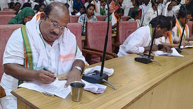 മേയര് തെരഞ്ഞെടുപ്പ്: കൊല്ലത്തും തര്ക്കം, യുഡിഎഫില് കലാപക്കൊടി ഉയര്ത്തി ലീഗ്