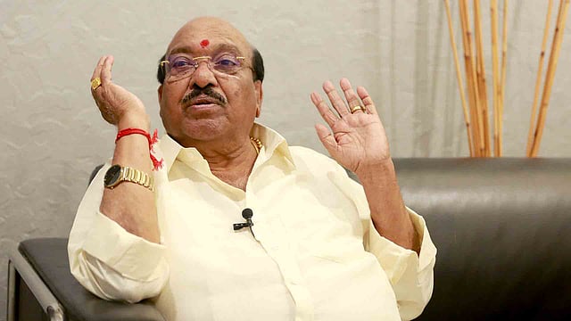 വെള്ളാപ്പള്ളിയെ ചുമക്കുന്നത് ഇടതുമുന്നണിക്ക് ബാധ്യതയാകും; മുന്നറിയിപ്പുമായി സിപിഐ