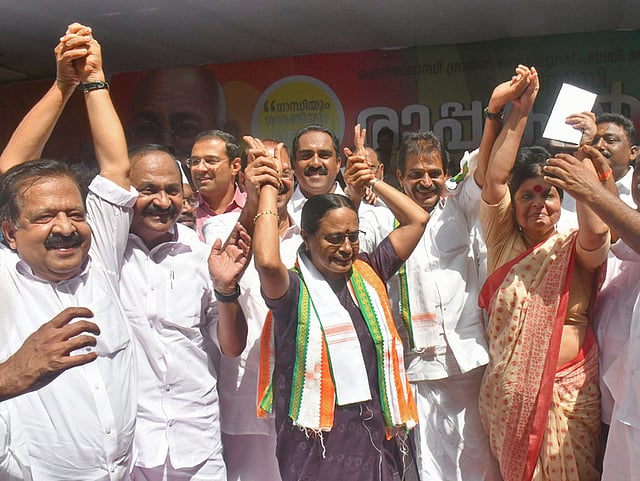 Aisha Potty with Congress leaders Ramesh Chennithala, VD Satheesan, KC Venugopal and Deepa D