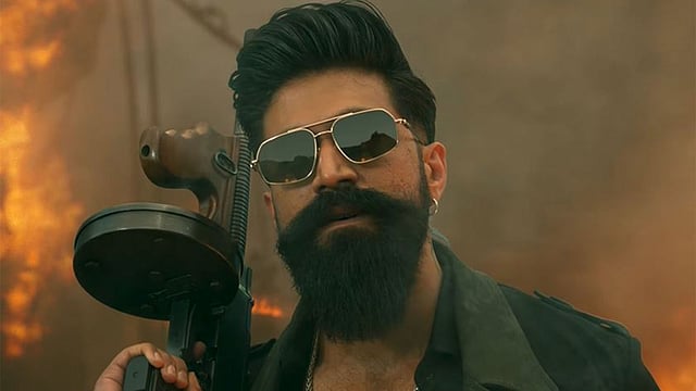 'യൂട്യൂബിൽ കാണുന്ന പല കാര്യങ്ങളും സെൻസർ ചെയ്തത് അല്ല'; 'ടോക്സിക്' വിവാദത്തിൽ സെൻസർ ബോർഡ് ചെയർമാൻ