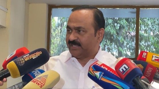 ബാര് സമയം: 'എല്ഡിഎഫ് കണ്വീനറും മന്ത്രിസഭയും അറിയാത്തത് പ്രതിപക്ഷം എങ്ങനെ അറിയും'; മറുപടിയുമായി പ്രതിപക്ഷ നേതാവ്