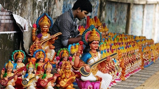 സരസ്വതീദേവിയുടെ പിറന്നാൾ, വിദ്യാർഥികൾ അനുഗ്രഹം തേടുന്ന ദിവസം; വസന്തപഞ്ചമി വെള്ളിയാഴ്ച, അറിയാം പ്രാധാന്യം