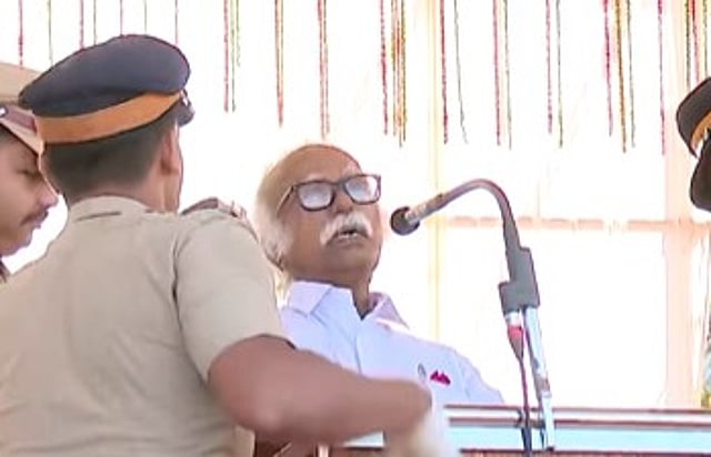റിപ്പബ്ലിക്ക് ദിനാഘോഷത്തിനിടെ ദേഹാസ്വാസ്ഥ്യം, മന്ത്രി കടന്നപ്പള്ളി രാമചന്ദ്രന് കുഴഞ്ഞുവീണു