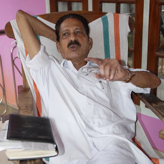 ലോനപ്പൻ നമ്പാടൻ