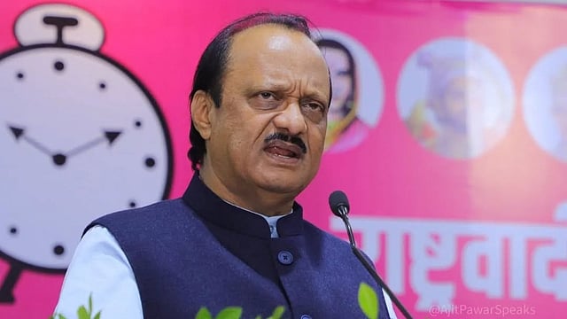 പവാറിന്റെ തണലില് വളര്ന്നു, പിന്നെ പവാറിനെ വെട്ടി 'പവര്' കാട്ടി, അജിത് പവാര് എന്ന അതികായന്