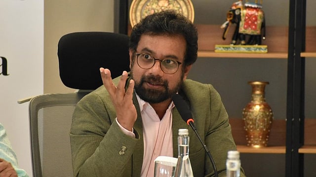 'കേരളത്തിന് ആമയും തേങ്ങയും മാത്രം'; കേന്ദ്ര ബജറ്റിനെ പരിഹസിച്ച് ജോണ്‍ ബ്രിട്ടാസ്