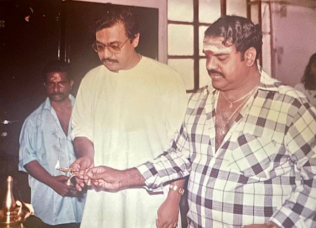 എണ്പതുകളുകളിലും തൊണ്ണൂറുകളിലും മലയാളത്തില് നിരവധി ഹിറ്റുകളൊരുക്കിയ സംഗീത സംവിധായകനായിരുന്നു.