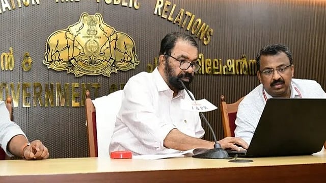 11ലധികം ഭാഷകളില് സേവനം
; അറിയാം 'തൊഴിൽ സുരക്ഷ' മൊബൈൽ ആപ്പിന്റെ പ്രത്യേകതകള്