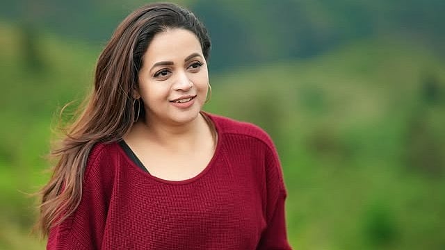 'നീ ജീവിതത്തിൽ വീണ്ടും സമാധാനം കണ്ടെത്തുമെന്ന് ഞാൻ പ്രതീക്ഷിക്കുന്നു, എല്ലാത്തിനും നന്ദി'; കുറിപ്പുമായി ഭാവന