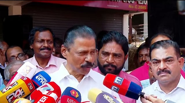 വയറ്റില് കത്രിക കുടുങ്ങിയത് ഒറ്റപ്പെട്ട സംഭവം, സ്വാഭാവിക വീഴ്ച; എല്ലാ ഓപ്പറേഷനും തെറ്റാണോയെന്ന് ഗോവിന്ദന്