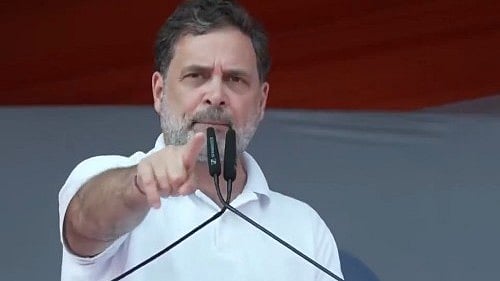 'റബറിന്റെ താങ്ങുവില 250 രൂപയാക്കും'; ആദ്യ മന്ത്രിസഭാ യോഗത്തില് തീരുമാനമെന്ന് രാഹുല് ഗാന്ധി