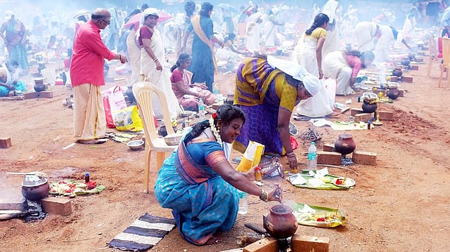 എന്താണ് പൊങ്കാല? ; സമര്പ്പണവും വ്രതവും രീതികളും അറിയാം